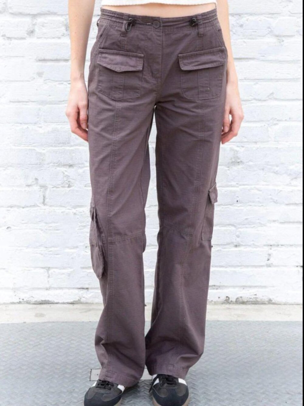 Brandy Melville Kim Cargo Pants in grey